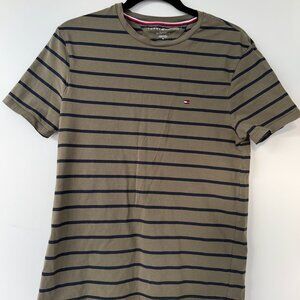 Tommy Hilfiger Slim Fit Stretch Stripe Tee. Green & Navy, Size M